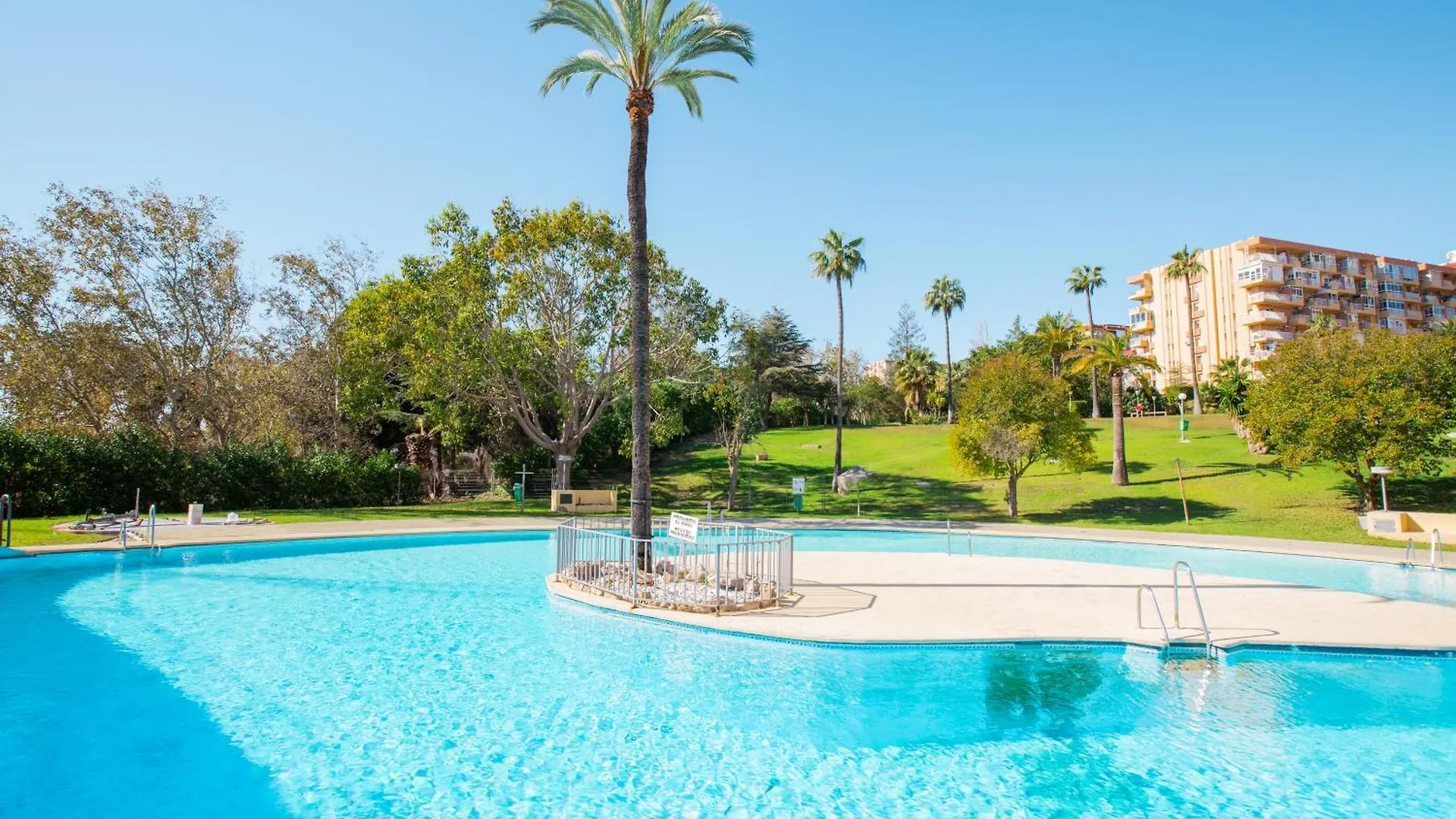 Oceanblue Suite Studio - Piscina Benalmadena 0*,